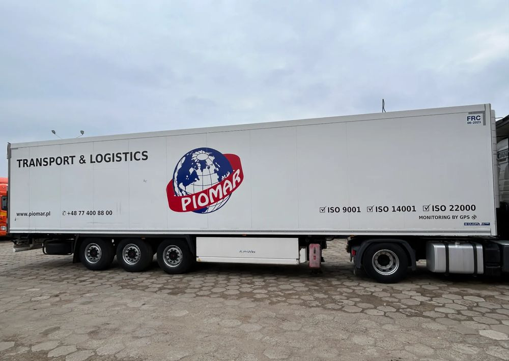 Krone CARRIER VECTOR 1550 / GRUBA ŚCIANA 7 CM / NOWE OPONY / 2017 ROK !! - Semireboque frigorífico: foto 2 Krone CARRIER VECTOR 1550 / GRUBA ŚCIANA 7 CM / NOWE OPONY / 2017 ROK !! - Semireboque frigorífico: foto 2