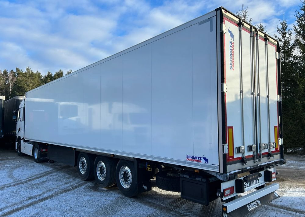 Schmitz Cargobull ORYGINALNE ALUFELGI ALCOA / BEZWYPADKOWA CHŁODNIA / GRUBA ŚCIANA 7 CM / 2 SZTUKI !! - Semireboque frigorífico: foto 3 Schmitz Cargobull ORYGINALNE ALUFELGI ALCOA / BEZWYPADKOWA CHŁODNIA / GRUBA ŚCIANA 7 CM / 2 SZTUKI !! - Semireboque frigorífico: foto 3
