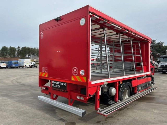 Renault Trucks D - Caminhão: foto 3 Renault Trucks D - Caminhão: foto 3