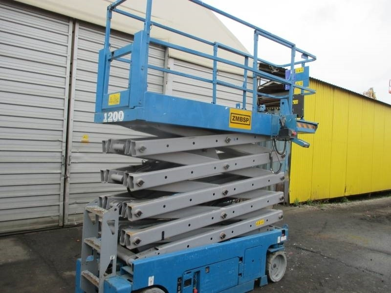 Genie GS 3232 - Plataforma de Tijera/ Plataforma de tesoura: foto 2 Genie GS 3232 - Plataforma de Tijera/ Plataforma de tesoura: foto 2