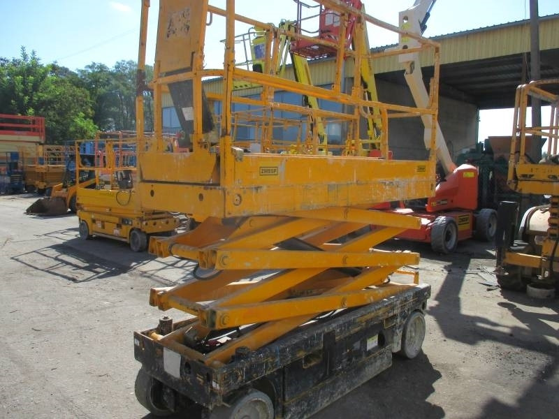 Plataforma de Tijera/ Plataforma de tesoura Haulotte Compact 8: foto 6