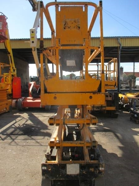 Haulotte Compact 8 - Plataforma de Tijera/ Plataforma de tesoura: foto 5 Haulotte Compact 8 - Plataforma de Tijera/ Plataforma de tesoura: foto 5