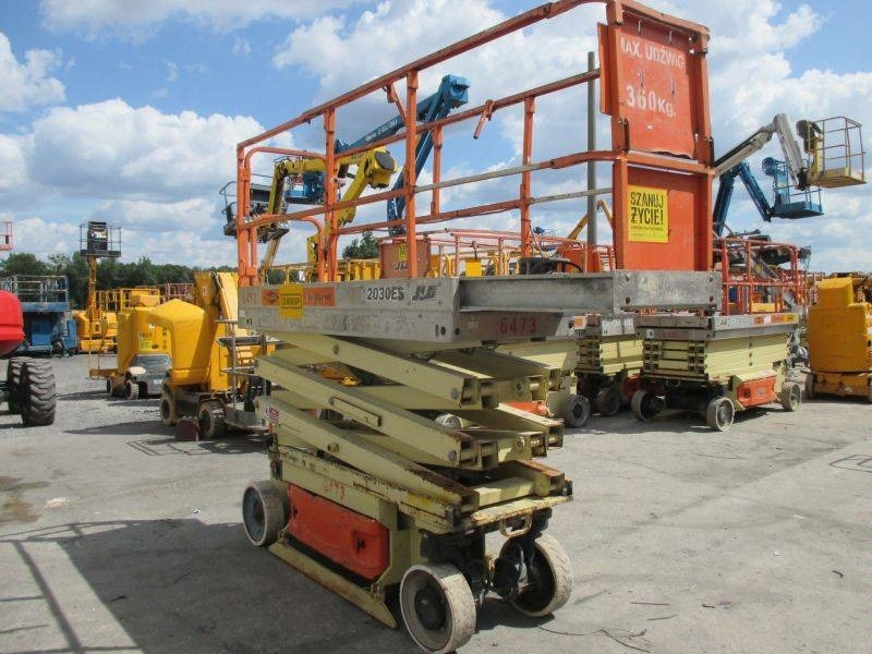 JLG 2030 ES - Plataforma de Tijera/ Plataforma de tesoura: foto 4 JLG 2030 ES - Plataforma de Tijera/ Plataforma de tesoura: foto 4