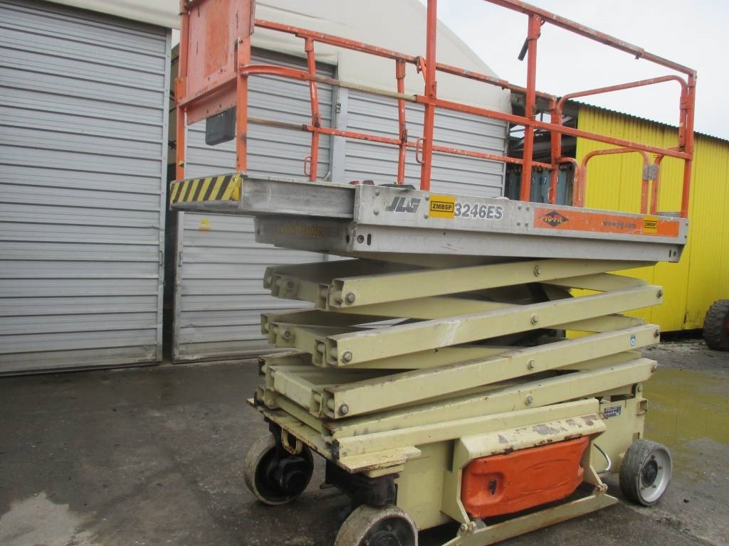 JLG 3246 ES - Plataforma de Tijera/ Plataforma de tesoura: foto 2 JLG 3246 ES - Plataforma de Tijera/ Plataforma de tesoura: foto 2