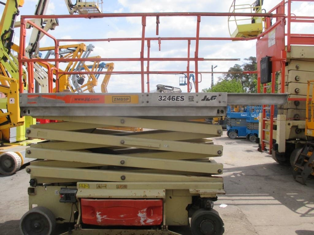 JLG 3246 ES - Plataforma de Tijera/ Plataforma de tesoura: foto 5 JLG 3246 ES - Plataforma de Tijera/ Plataforma de tesoura: foto 5