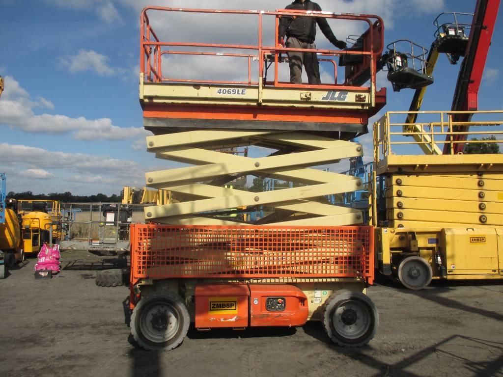 JLG 4069 LE - Plataforma de Tijera/ Plataforma de tesoura: foto 1 JLG 4069 LE - Plataforma de Tijera/ Plataforma de tesoura: foto 1