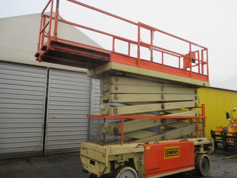JLG Liftlux 180-12 - Plataforma de Tijera/ Plataforma de tesoura: foto 2 JLG Liftlux 180-12 - Plataforma de Tijera/ Plataforma de tesoura: foto 2
