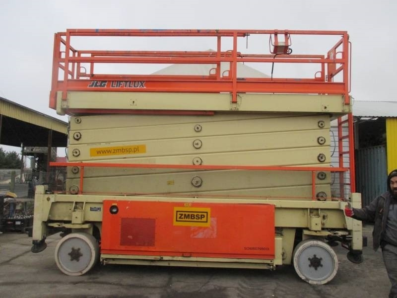 JLG Liftlux 245-12 - Plataforma de Tijera/ Plataforma de tesoura: foto 2 JLG Liftlux 245-12 - Plataforma de Tijera/ Plataforma de tesoura: foto 2
