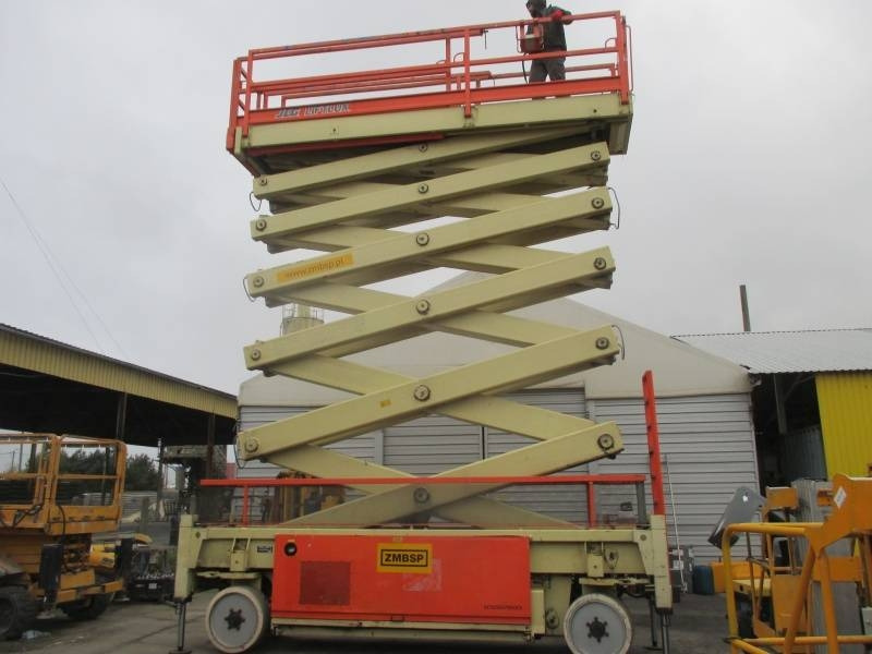 JLG Liftlux 245-12 - Plataforma de Tijera/ Plataforma de tesoura: foto 1 JLG Liftlux 245-12 - Plataforma de Tijera/ Plataforma de tesoura: foto 1