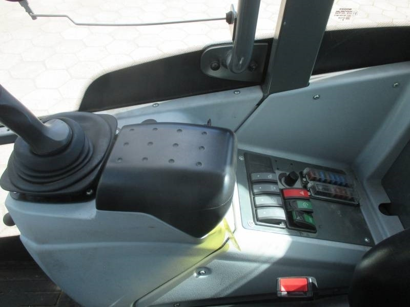 Carregadeira de rodas Kramer 5055e: foto 17