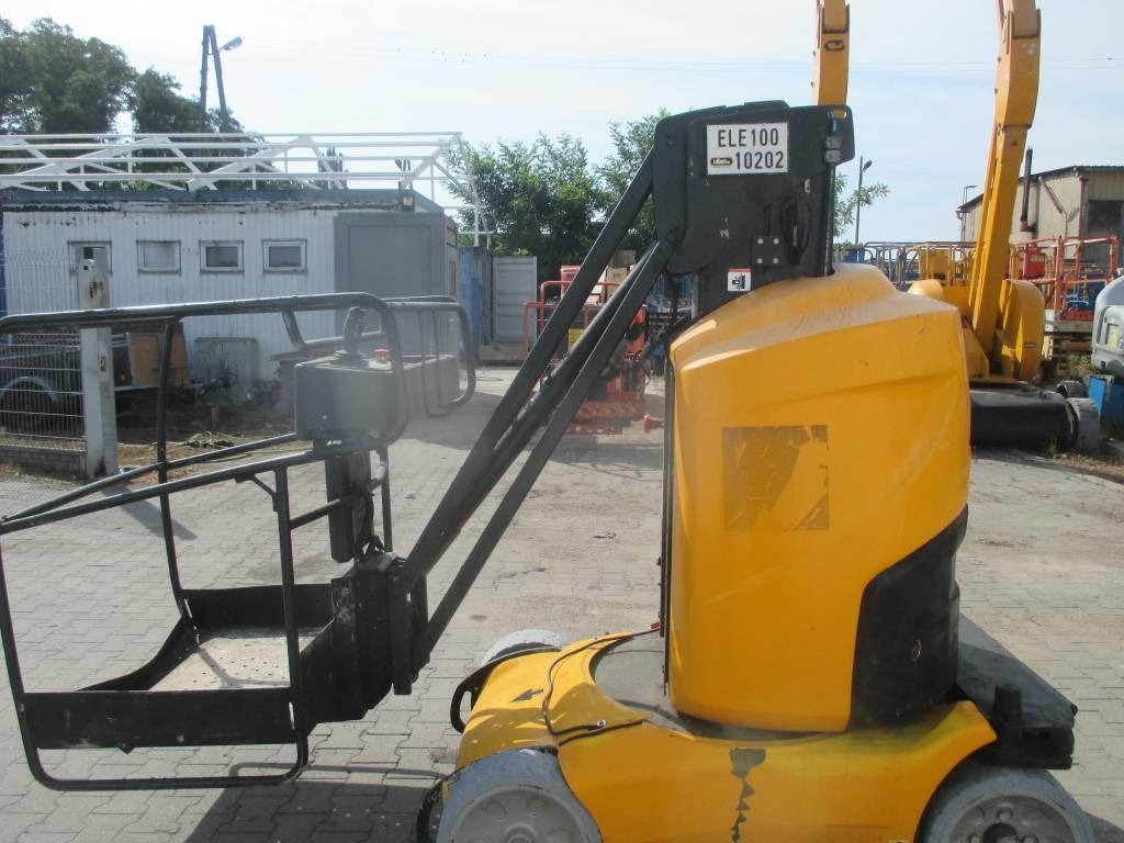 Manitou 100 VJR - Plataforma de mastro vertical: foto 5 Manitou 100 VJR - Plataforma de mastro vertical: foto 5