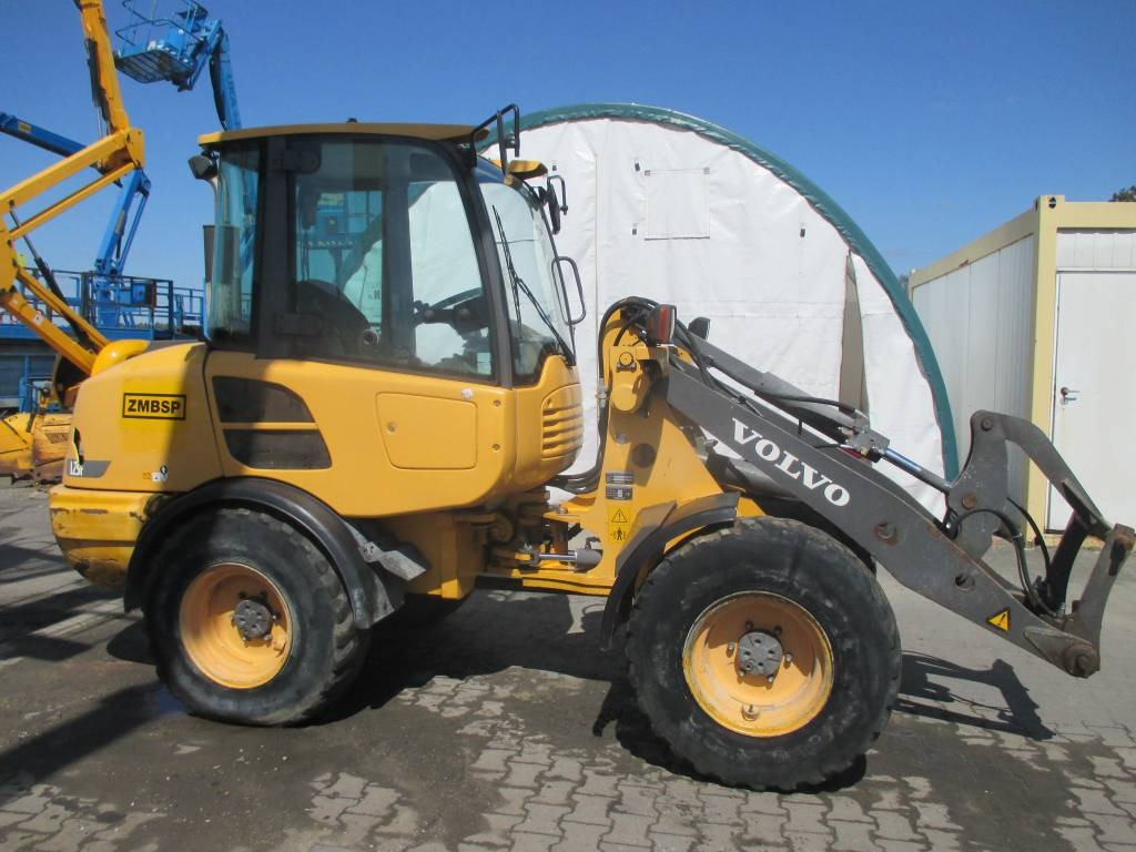 Volvo L 25 F - Carregadeira de rodas: foto 1 Volvo L 25 F - Carregadeira de rodas: foto 1