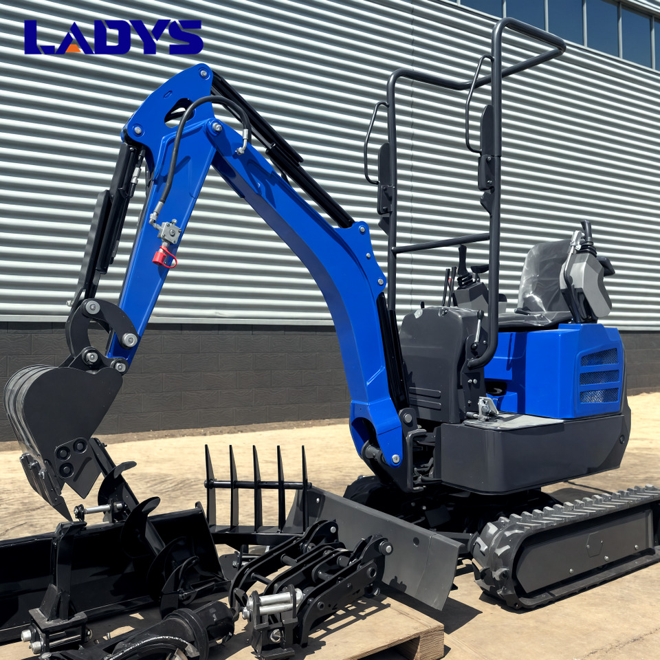LADYS LA16Pro Mini Excavator Kubota Euro 5/Epa Engine Mini Excavator For Sale - Mini escavadeira: foto 2 LADYS LA16Pro Mini Excavator Kubota Euro 5/Epa Engine Mini Excavator For Sale - Mini escavadeira: foto 2