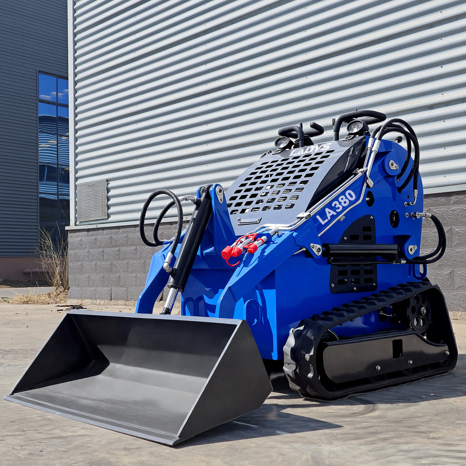 LADYS Free Shipping LA380 Mini Skid Steer Loader Compact Track Diesel Cheap Mini Skid Steer Loader For Sale With Mini Skid Steer Attachments 4 In 1 Bucket - Mini carregadeira: foto 4 LADYS Free Shipping LA380 Mini Skid Steer Loader Compact Track Diesel Cheap Mini Skid Steer Loader For Sale With Mini Skid Steer Attachments 4 In 1 Bucket - Mini carregadeira: foto 4
