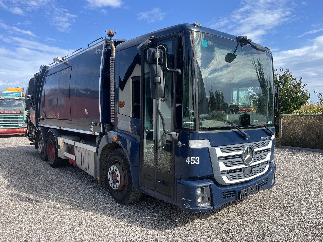 MERCEDES-BENZ Ecionic 2630 2 camber NTM - Caminhão de lixo: foto 2 MERCEDES-BENZ Ecionic 2630 2 camber NTM - Caminhão de lixo: foto 2