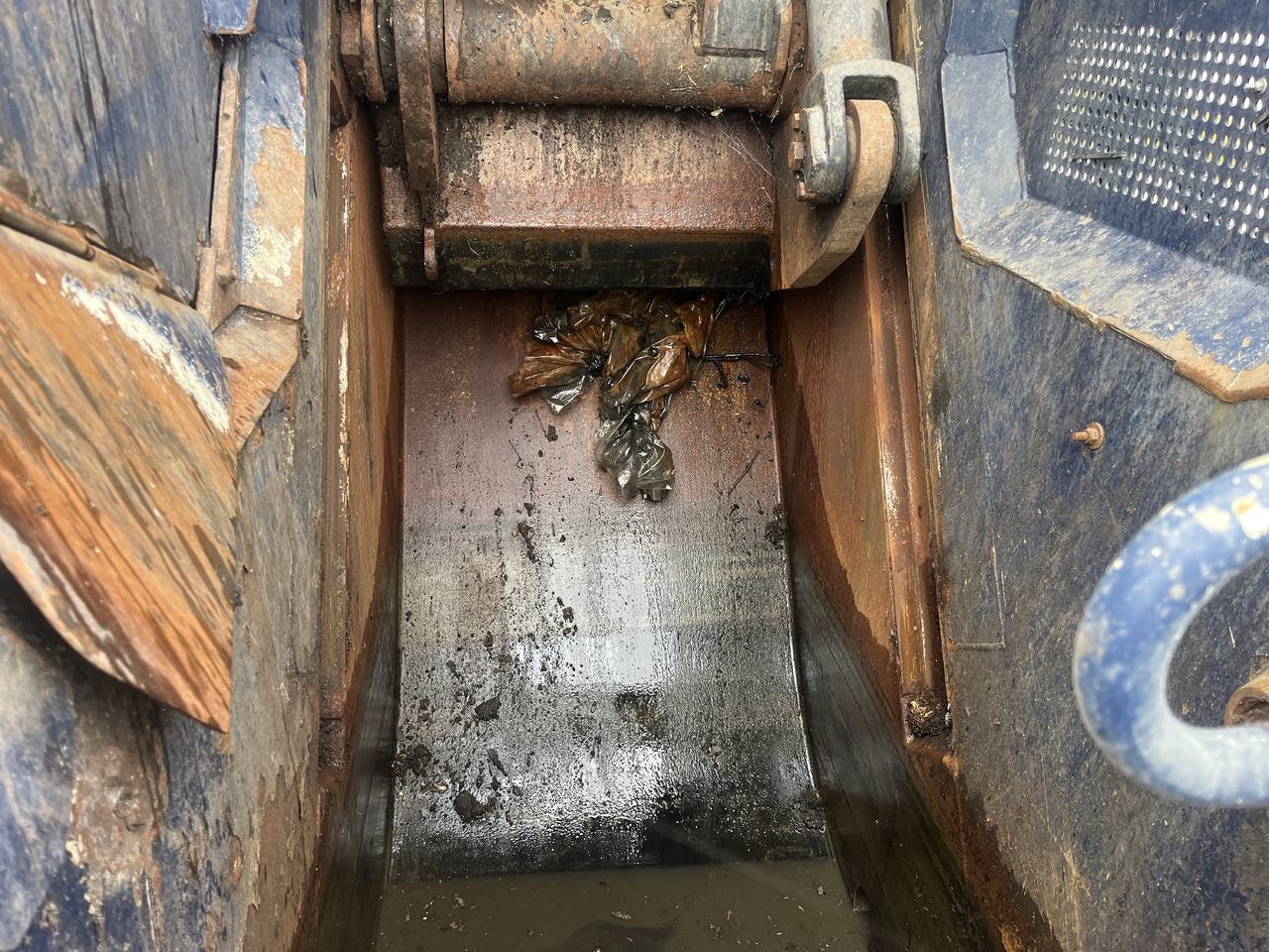 MERCEDES-BENZ Econic 2630 2 camber - Caminhão de lixo: foto 4 MERCEDES-BENZ Econic 2630 2 camber - Caminhão de lixo: foto 4