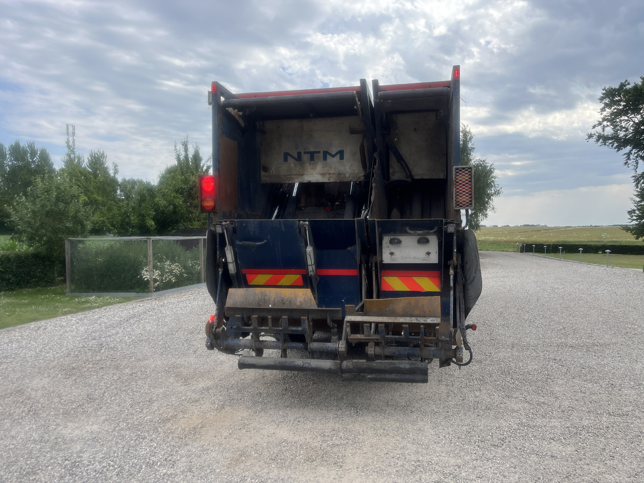 MERCEDES-BENZ Econic 2630 2 camper NTM - Caminhão de lixo: foto 5 MERCEDES-BENZ Econic 2630 2 camper NTM - Caminhão de lixo: foto 5