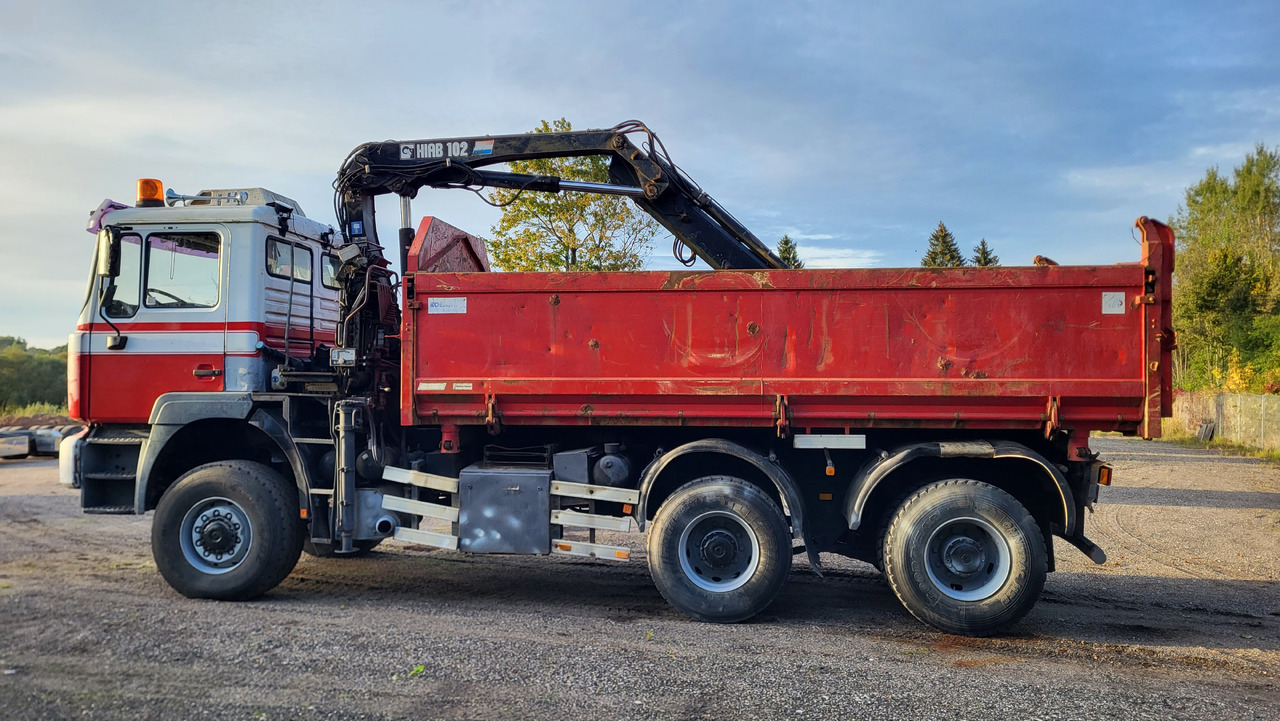 MAN 33.414 6X6 HIAB 102 33.414 - Caminhão basculante: foto 5 MAN 33.414 6X6 HIAB 102 33.414 - Caminhão basculante: foto 5