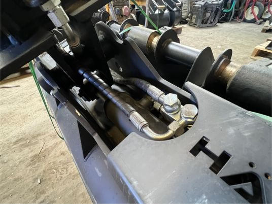 3 godets attache Morin M1 - Balde escavadora: foto 4 3 godets attache Morin M1 - Balde escavadora: foto 4