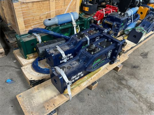 BRH pour pelle 1T à 2T5 - Martelo hidráulico: foto 3 BRH pour pelle 1T à 2T5 - Martelo hidráulico: foto 3