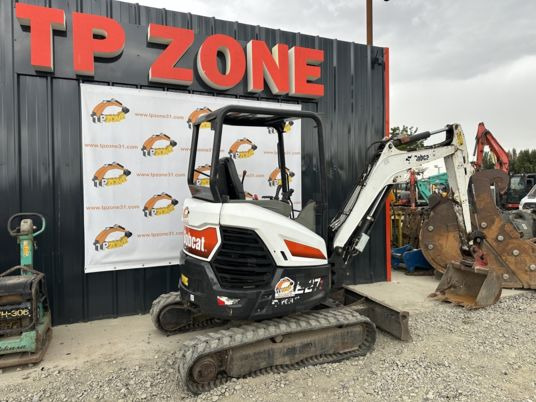 Bobcat E27Z Canopy - Mini escavadeira: foto 1 Bobcat E27Z Canopy - Mini escavadeira: foto 1