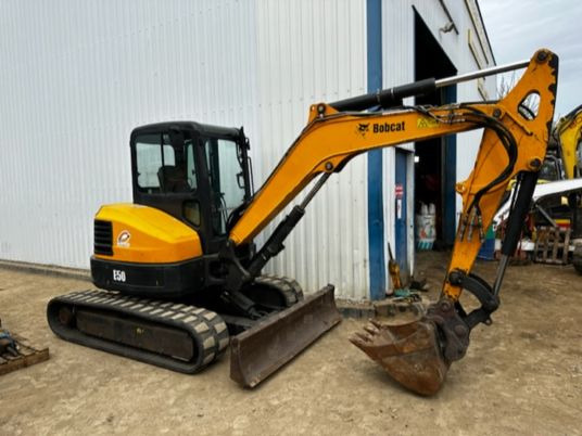 Bobcat E50 - Mini escavadeira: foto 1 Bobcat E50 - Mini escavadeira: foto 1