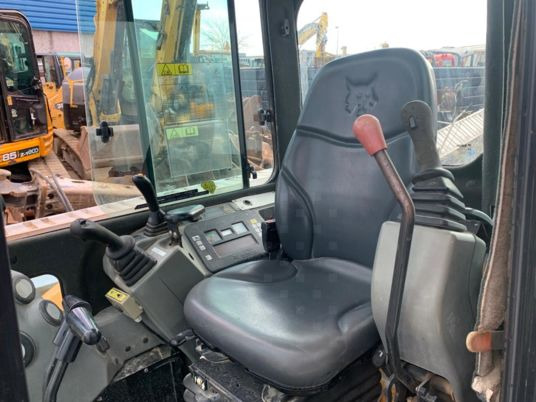 Mini escavadeira Bobcat E50EM: foto 8