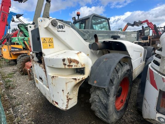 Bobcat T40170 17m à 27 500 € HT - Empilhador telescópico: foto 3 Bobcat T40170 17m à 27 500 € HT - Empilhador telescópico: foto 3