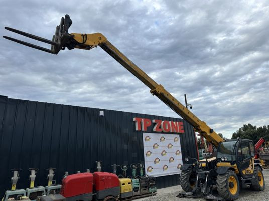 Dieci ZEUS 33.11 à 47500 € HT - Empilhador telescópico: foto 4 Dieci ZEUS 33.11 à 47500 € HT - Empilhador telescópico: foto 4