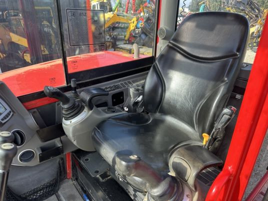 Escavadora de rastos JCB 85Z-1 à 37500 Euros HT: foto 7