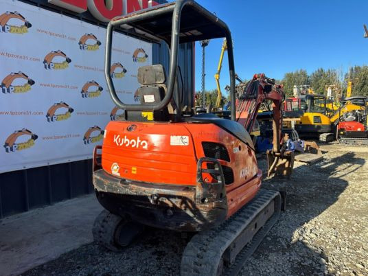 Kubota KX61-3 à 17 500 € HT - Mini escavadeira: foto 5 Kubota KX61-3 à 17 500 € HT - Mini escavadeira: foto 5