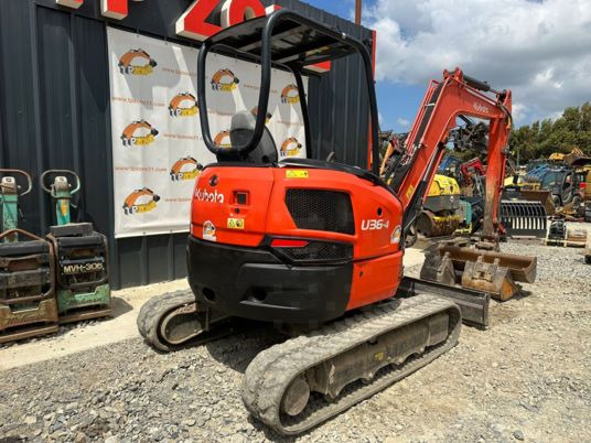 Kubota U36-4 à 26500 € HT - Mini escavadeira: foto 3 Kubota U36-4 à 26500 € HT - Mini escavadeira: foto 3