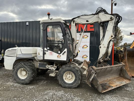 Mecalac 12MSX à 32500 € HT - Escavadeira de rodas: foto 3 Mecalac 12MSX à 32500 € HT - Escavadeira de rodas: foto 3