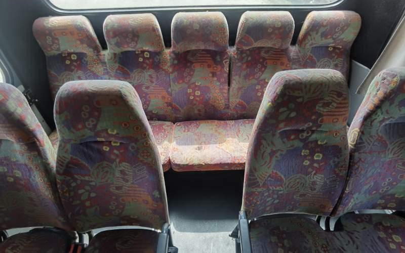 Ônibus suburbano Mercedes-Benz Vario 814D 38+15: foto 11 Ônibus suburbano Mercedes-Benz Vario 814D 38+15: foto 11