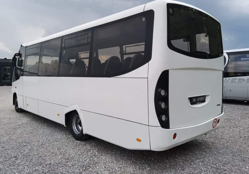 Locação de  Mercedes-Benz Vario Luxor 39 miejsc EURO V Mercedes-Benz Vario Luxor 39 miejsc EURO V: foto 17
