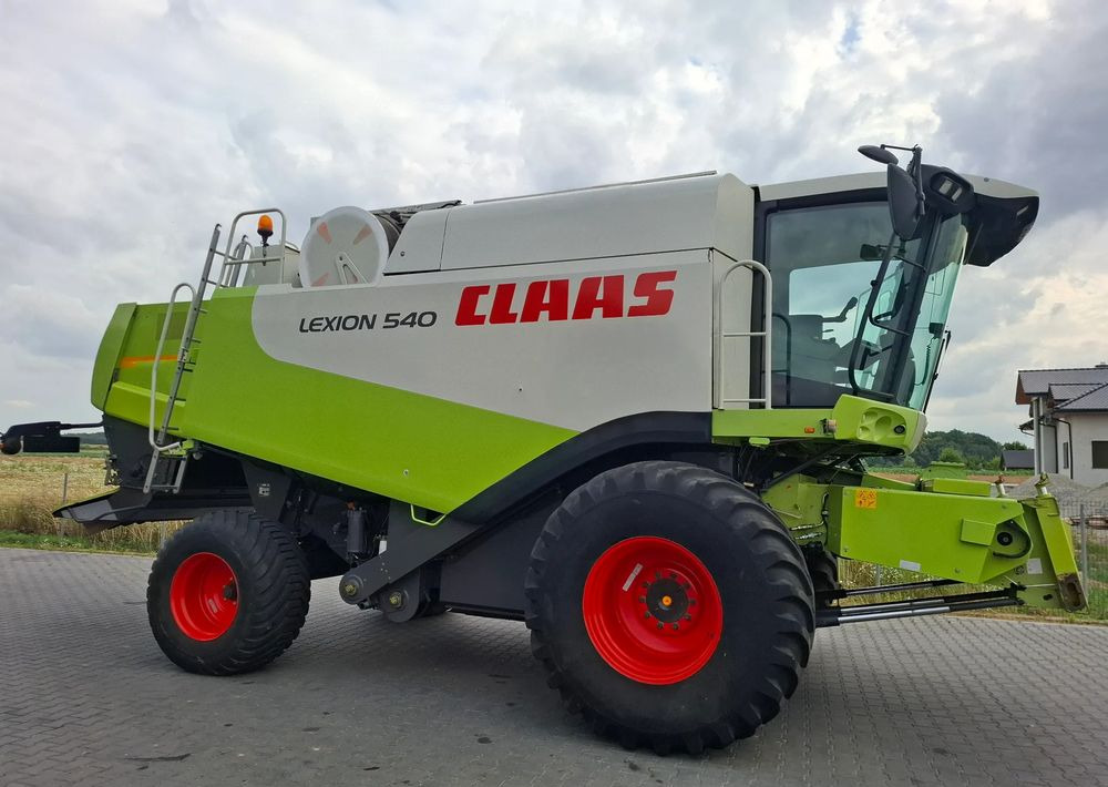 Claas Lexion 540 heder 6.6 m, Nie Malowany, Stan Bardzo Dobry - Ceifeira debulhadora: foto 1 Claas Lexion 540 heder 6.6 m, Nie Malowany, Stan Bardzo Dobry - Ceifeira debulhadora: foto 1
