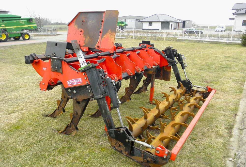 Inny Quivogne 3 metry Głębosz 2014 Rok , Stan Idealny - Maquina para lavrar a terra: foto 5 Inny Quivogne 3 metry Głębosz 2014 Rok , Stan Idealny - Maquina para lavrar a terra: foto 5