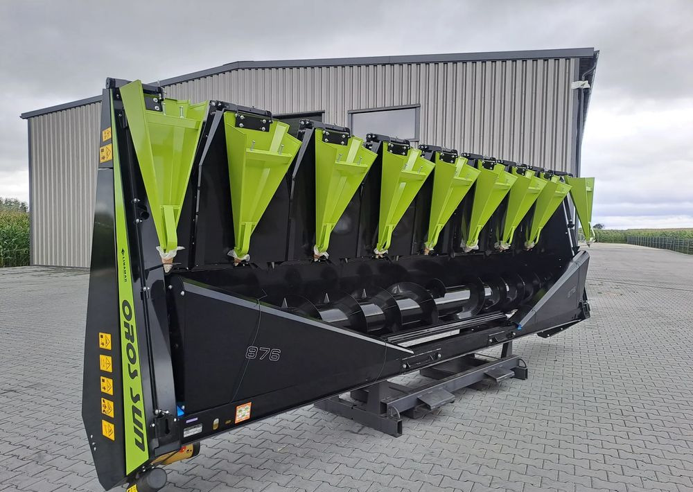 Oros Oros SUN 876 8 rzędowy, Nowe Przystawki do zbioru słonecznika - Plataforma para colher girassol: foto 5 Oros Oros SUN 876 8 rzędowy, Nowe Przystawki do zbioru słonecznika - Plataforma para colher girassol: foto 5