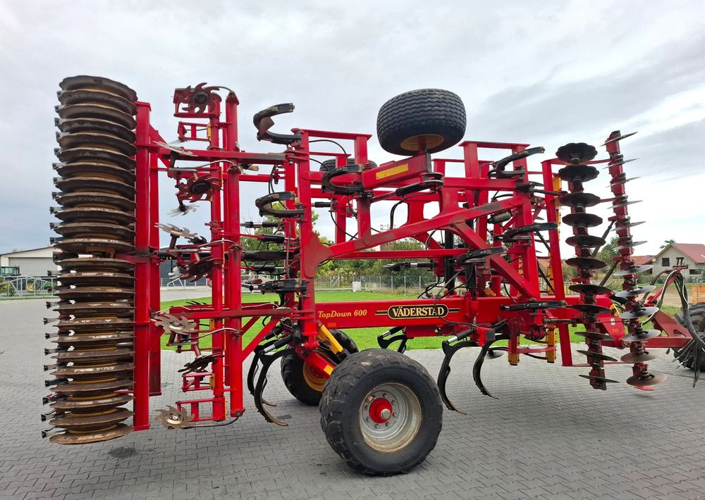 Väderstad TOPDOWN 600 2015 Rok, Nie Malowany , Stan Bardzo Dobry - Maquina para lavrar a terra: foto 4 Väderstad TOPDOWN 600 2015 Rok, Nie Malowany , Stan Bardzo Dobry - Maquina para lavrar a terra: foto 4