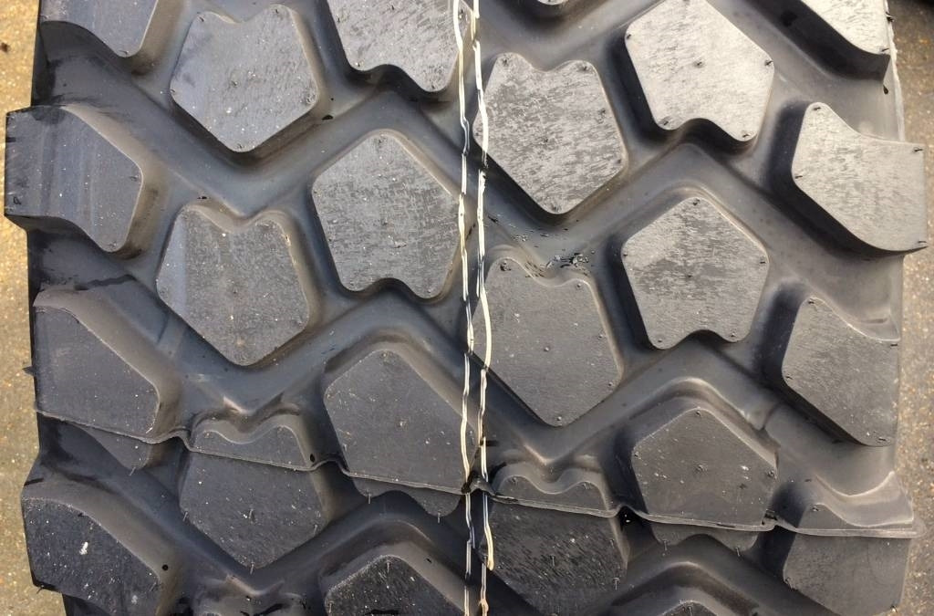 Michelin 24R21 XZL - NEW - Pneu de Máquina agrícola: foto 3 Michelin 24R21 XZL - NEW - Pneu de Máquina agrícola: foto 3