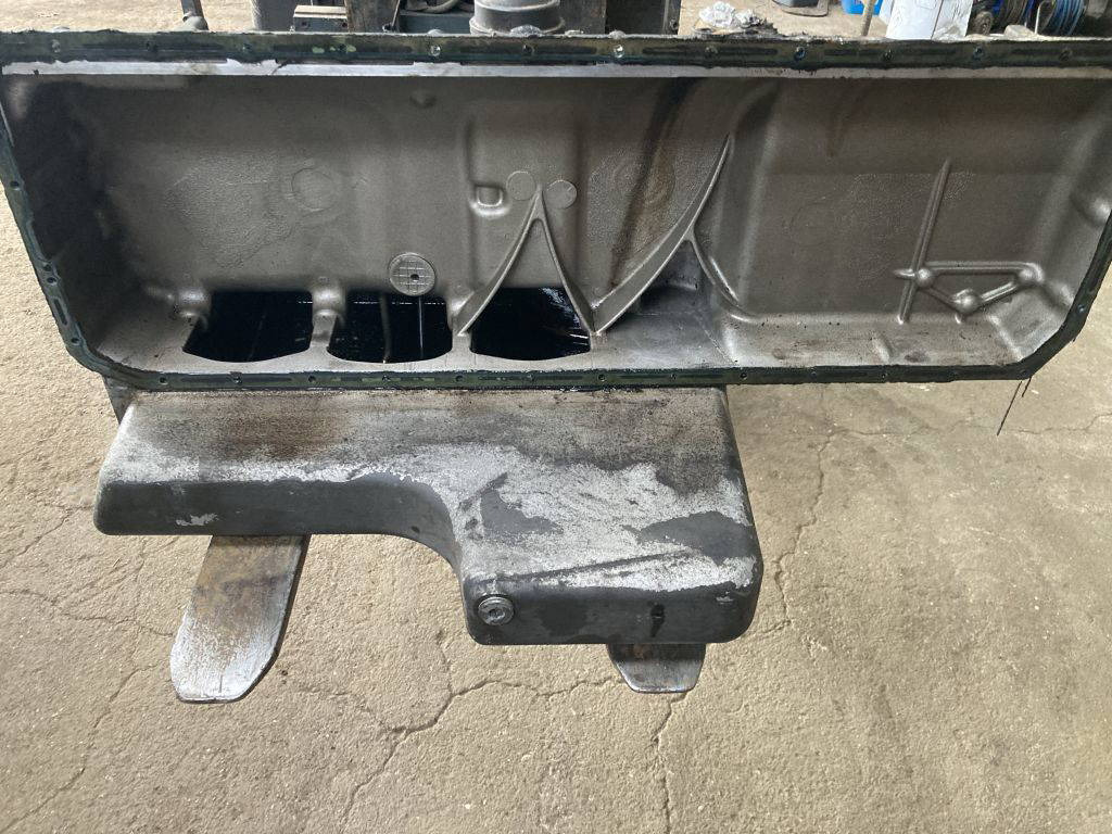 Mercedes-Benz Ölwanne Mercedes Motor OM 457 HLA A4570101113 OM457 Euro 5 EEV 15 - Cárter de óleo de Ônibus: foto 3 Mercedes-Benz Ölwanne Mercedes Motor OM 457 HLA A4570101113 OM457 Euro 5 EEV 15 - Cárter de óleo de Ônibus: foto 3