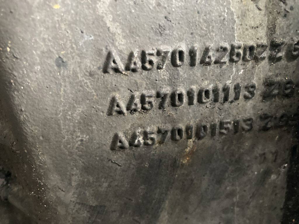 Mercedes-Benz Ölwanne Mercedes Motor OM 457 HLA A4570101113 OM457 Euro 5 EEV 15 - Cárter de óleo de Ônibus: foto 2 Mercedes-Benz Ölwanne Mercedes Motor OM 457 HLA A4570101113 OM457 Euro 5 EEV 15 - Cárter de óleo de Ônibus: foto 2