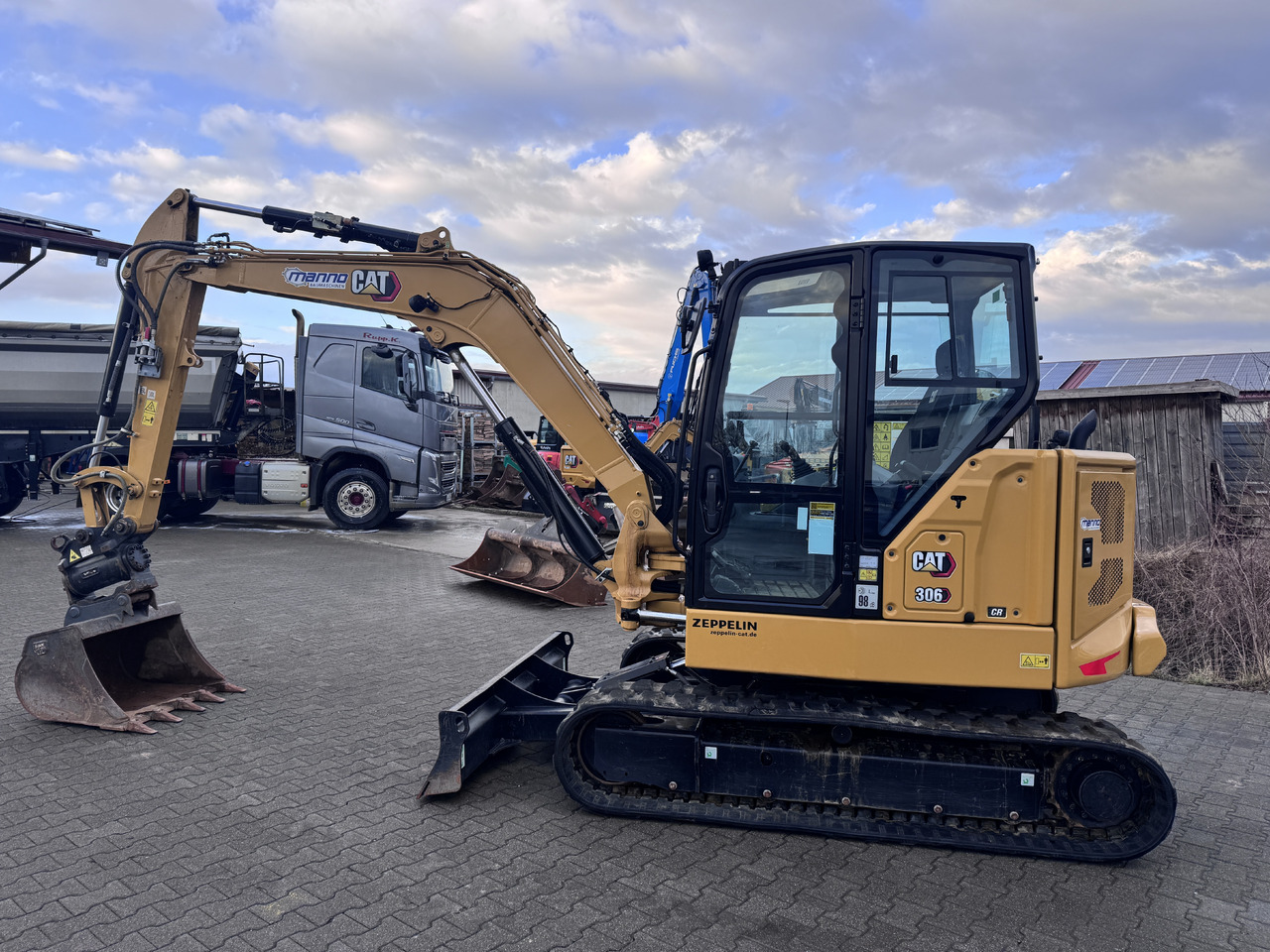 CATERPILLAR 306 CR - Mini escavadeira: foto 1 CATERPILLAR 306 CR - Mini escavadeira: foto 1