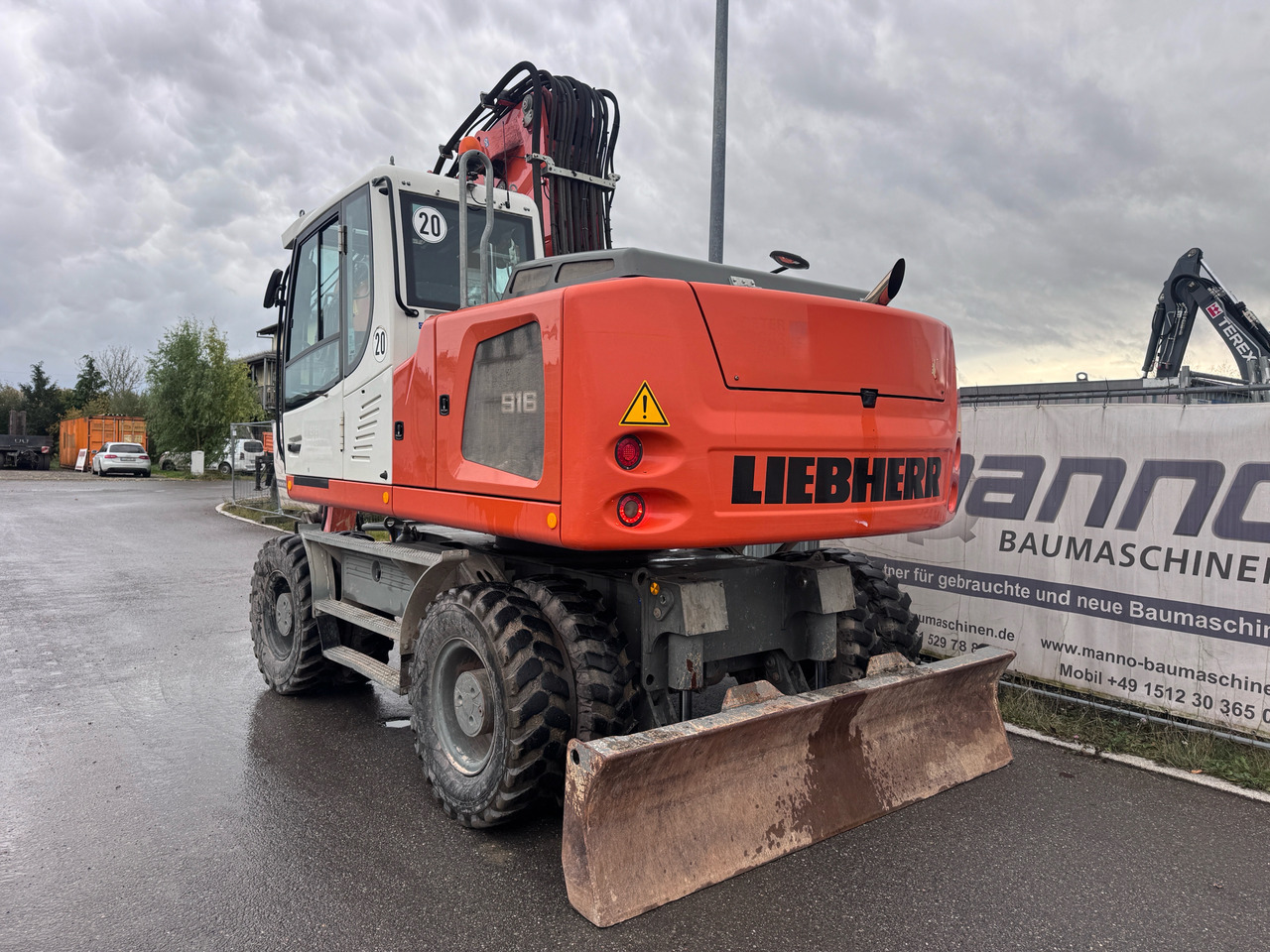 LIEBHERR A 916 Litronic - Escavadeira de rodas: foto 4 LIEBHERR A 916 Litronic - Escavadeira de rodas: foto 4