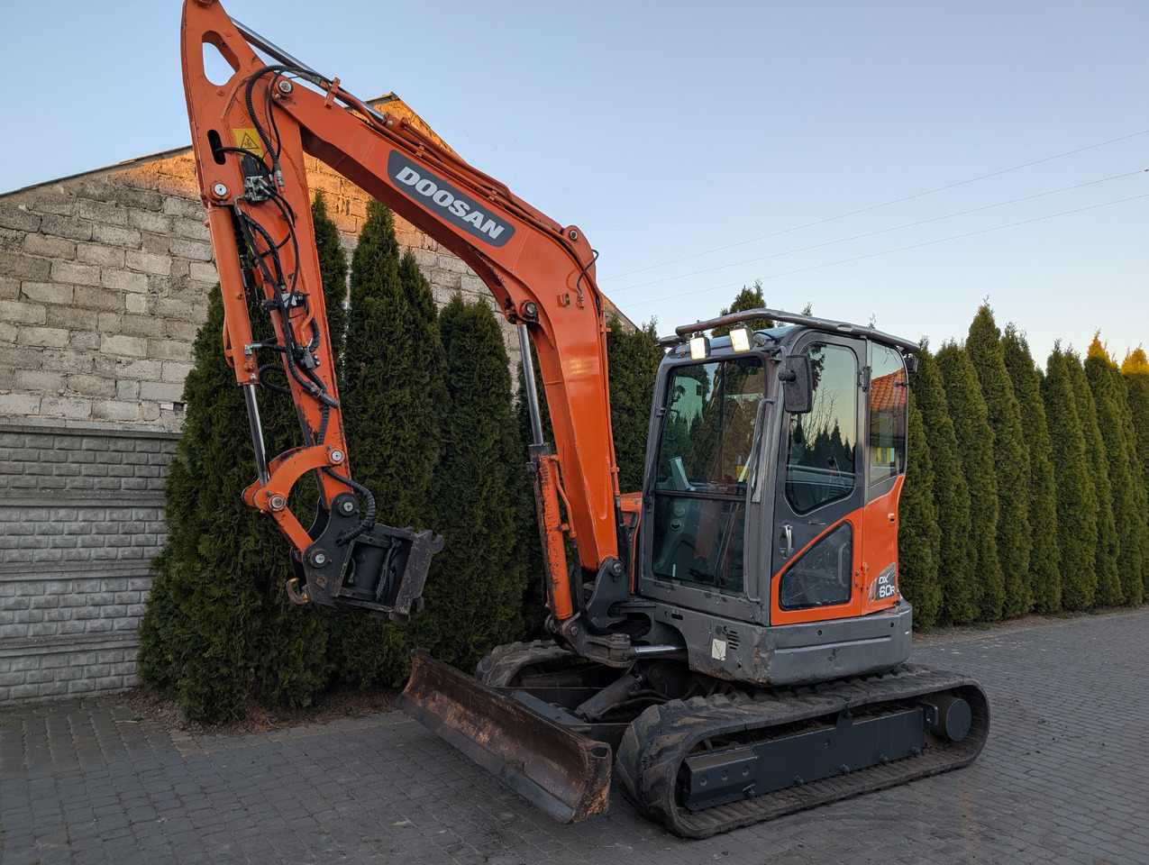 DOOSAN DX60R - Escavadeira: foto 5 DOOSAN DX60R - Escavadeira: foto 5
