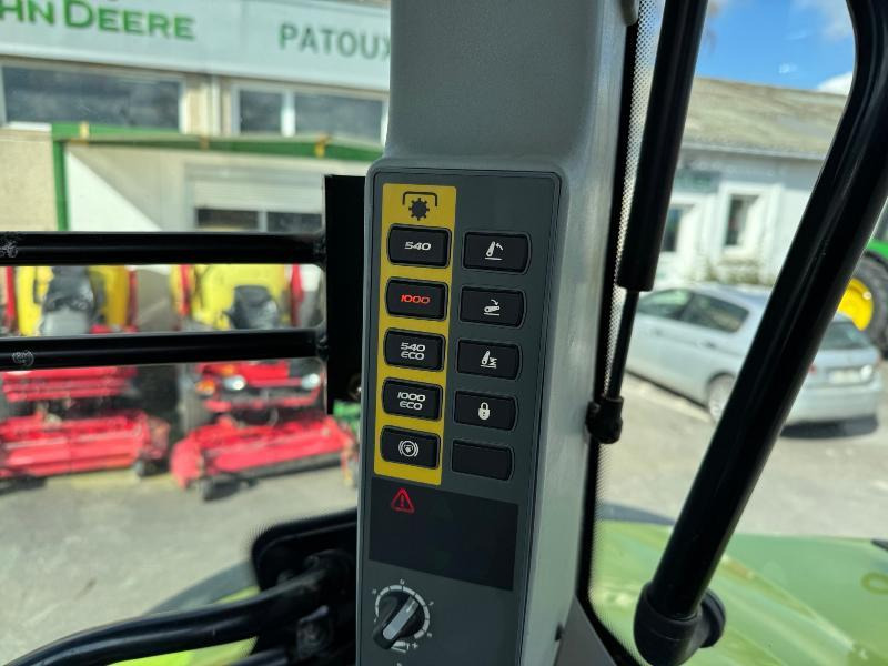 Trator CLAAS ARION 650: foto 9