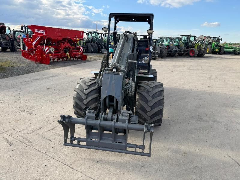 GIANT G3500 - Carregadeira: foto 3 GIANT G3500 - Carregadeira: foto 3
