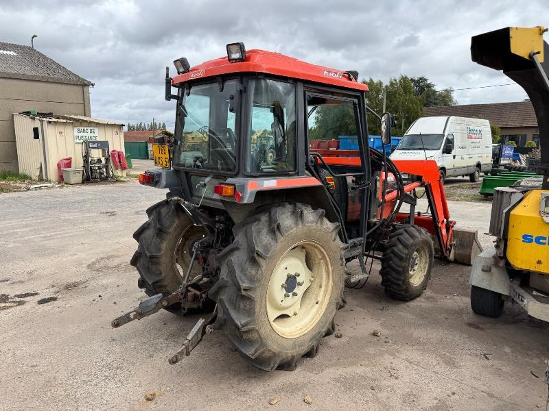 KIOTI DK45C - Trator: foto 4 KIOTI DK45C - Trator: foto 4