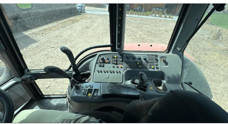 Locação de VALTRA T160 VALTRA T160: foto 9