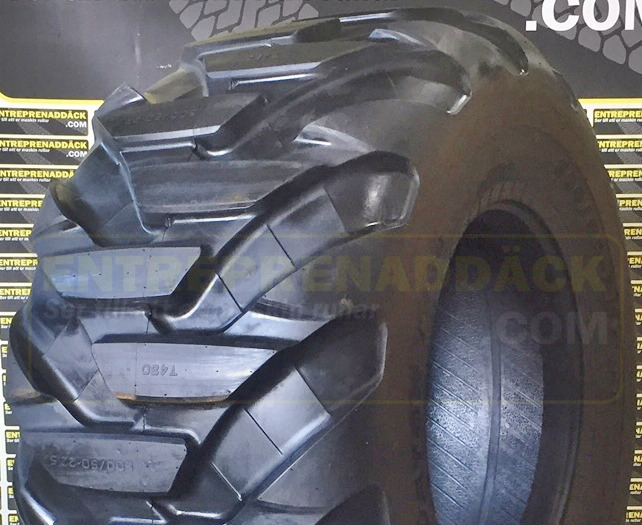 Trelleborg T480 EXC 600/50-22.5 24PR – Complete wheels for excavator. - Jantes e pneus de Escavadeira de rodas: foto 1 Trelleborg T480 EXC 600/50-22.5 24PR – Complete wheels for excavator. - Jantes e pneus de Escavadeira de rodas: foto 1
